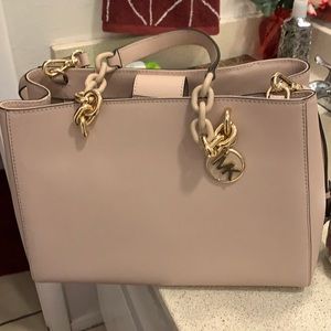 MICHAEL.  KORS. BEAUTIFUL. PURSE